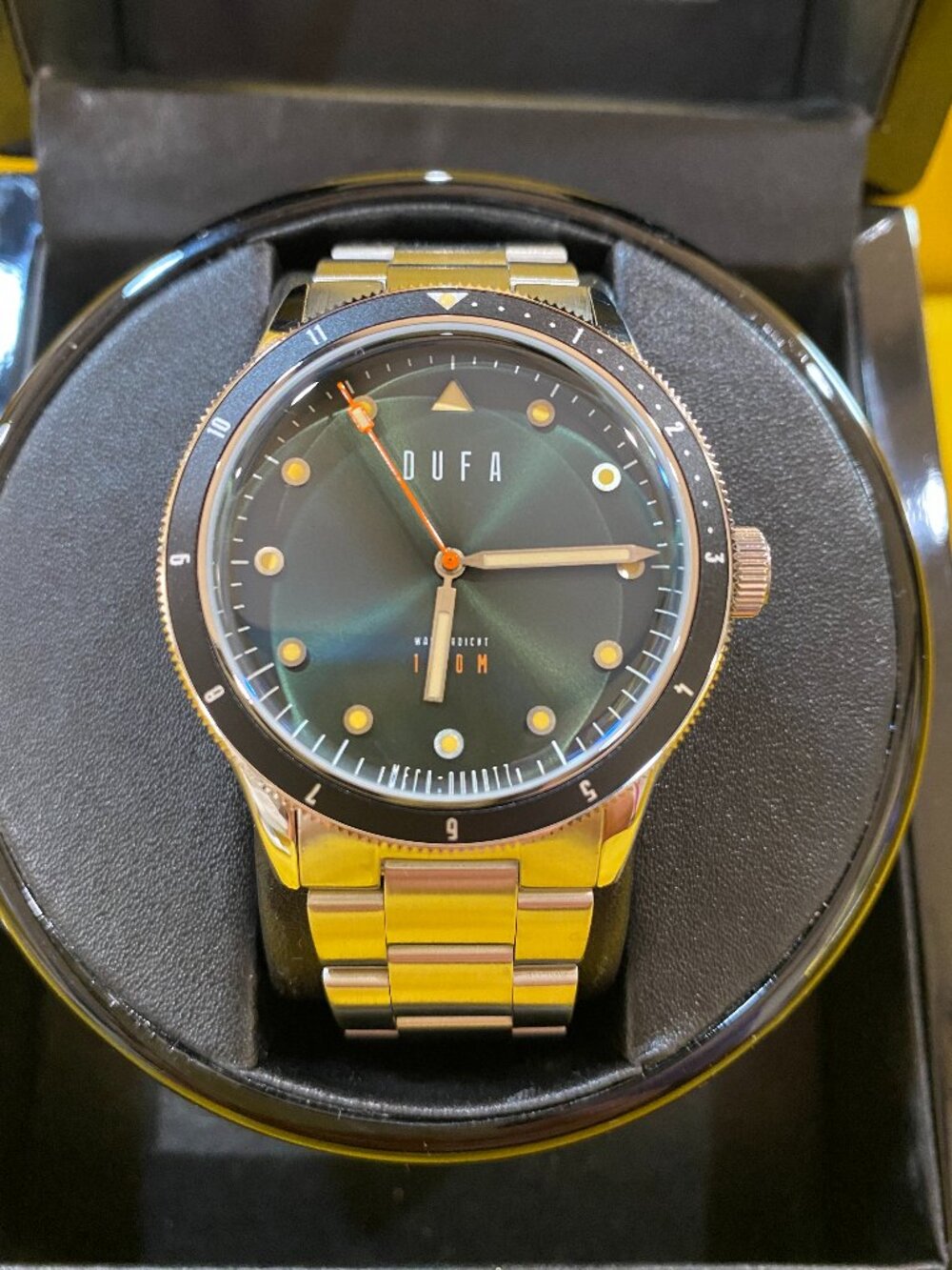 DuFa Tauchen DF-9035 Meca Quartz Watch Green Dial 42mm Made Germany